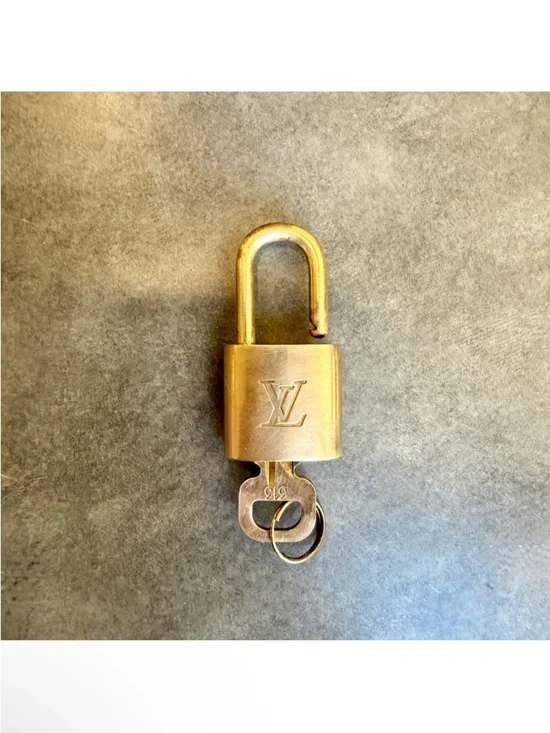 Louis Vuitton Gold-Tone LV Padlock and Key #313 GUC - Picture 5 of 5